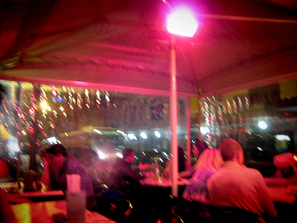 '""'