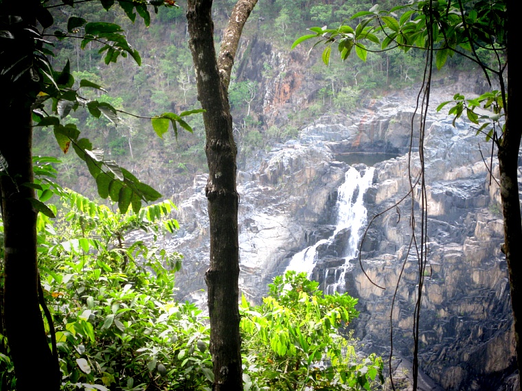 '""'