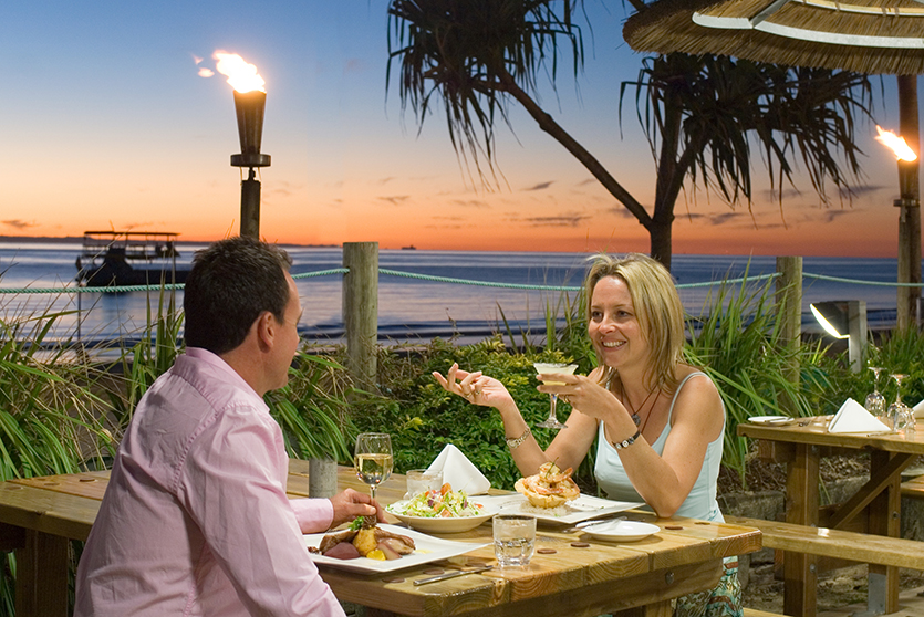 9808_evening-dining.jpg