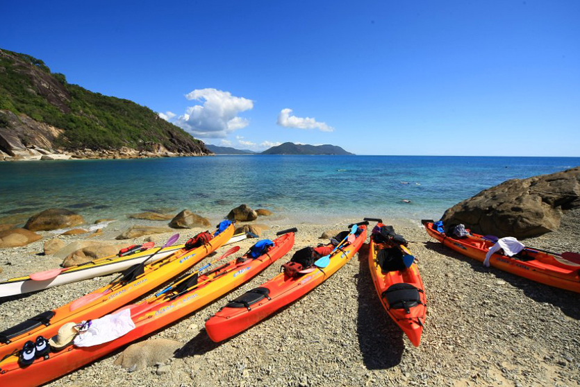 fitzroy_seakayak_little_fitzroy_2.jpg